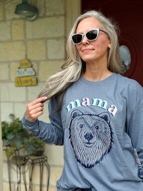 NEW Momma Bear - Heathered Gray Blue Long Sleeve Tee T-Shirt Gift